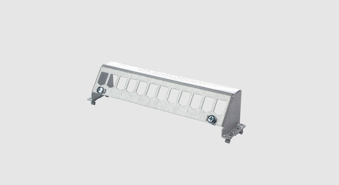 Metz Connect SmartConnect patch panel 12 port MC module