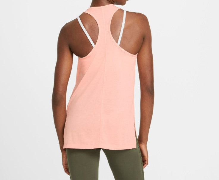 Nike women's sports top