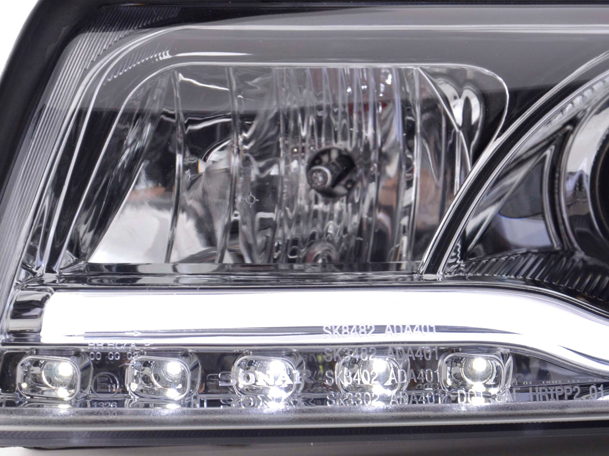 Scheinwerfer Set Daylight LED TFL-Optik Audi A4 Typ 8E  01-04 chrom