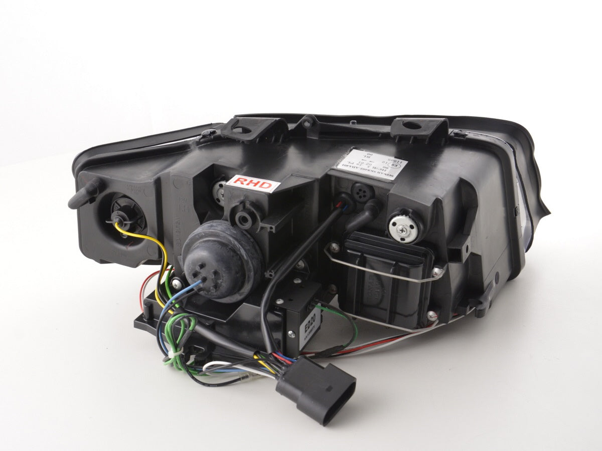 Scheinwerfer Set Daylight LED TFL-Optik Audi A4 Typ 8E  01-04 schwarz für Rechtslenker