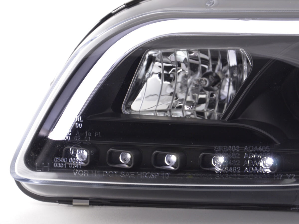 Headlight set Daylight LED DRL look Audi A4 Type 8E 04-08 black for right-hand drive