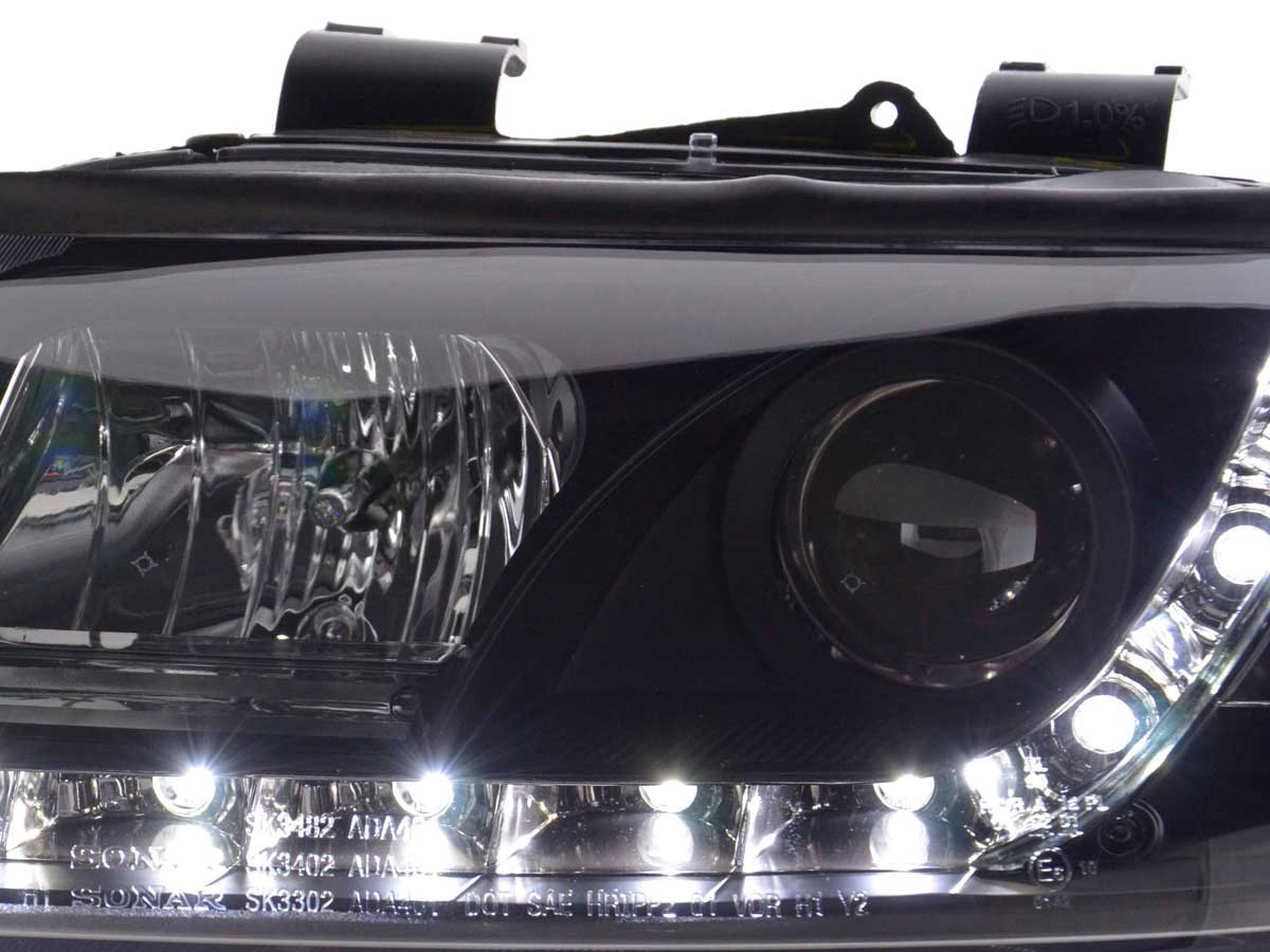 Scheinwerfer Set Daylight LED TFL-Optik Audi A4 Typ 8E  01-04 schwarz