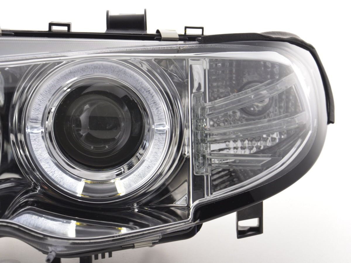 Headlight set BMW 3 Series E46 Limo/Touring 02-05 chrome