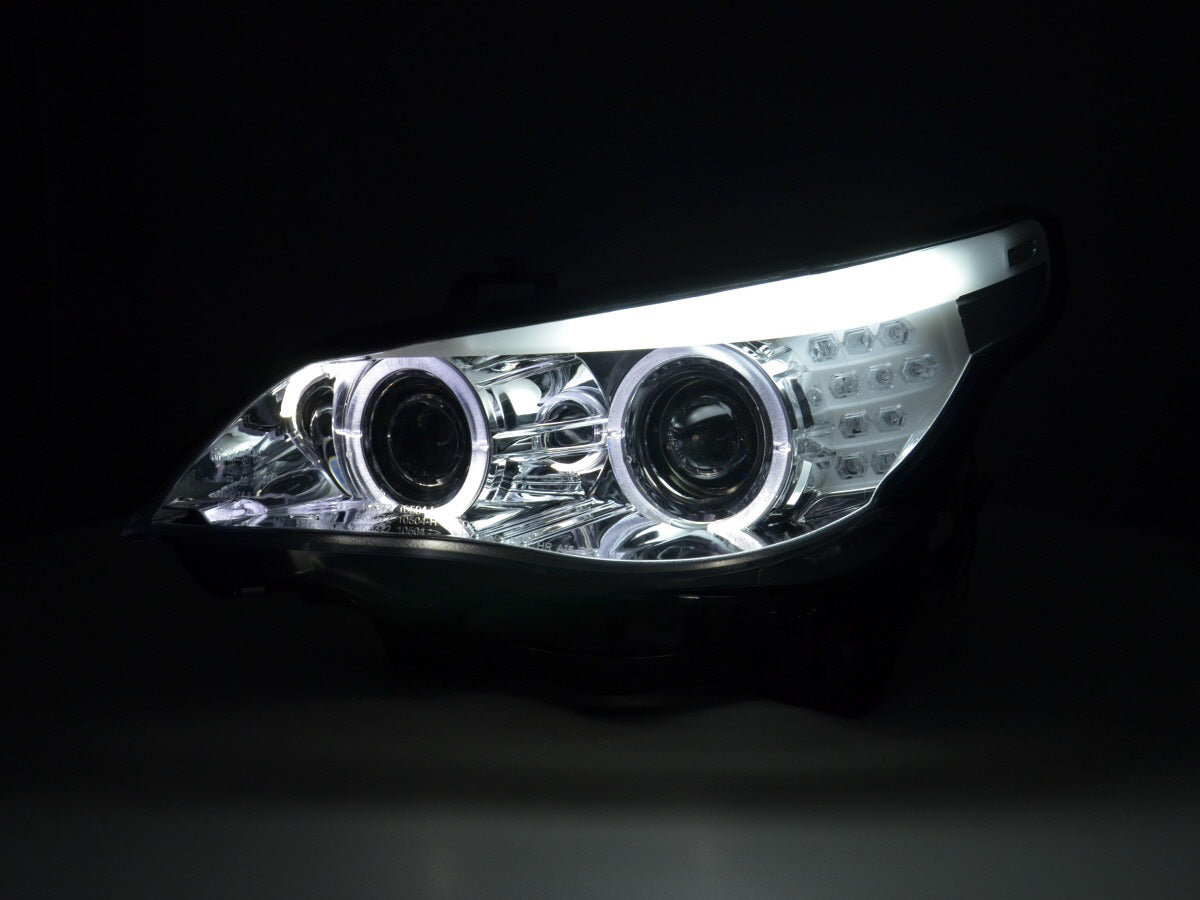Headlight Set Xenon Angel Eyes LED BMW 5 Series E60/E61 05-08 chrome for right-hand drive