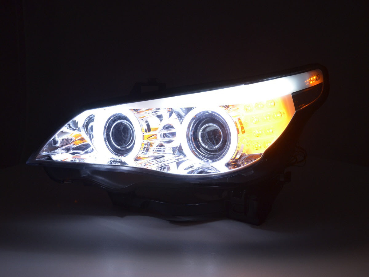 Scheinwerfer Set Xenon Angel Eyes CCFL BMW 5er E60/E61  03-04 chrom für Rechtslenker