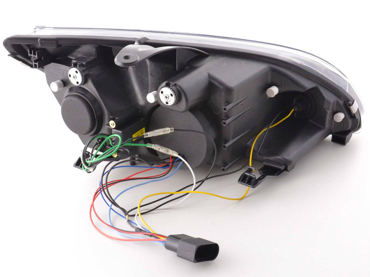 Headlight set Daylight LED DRL look Ford Focus 4/5-door 05-08 black