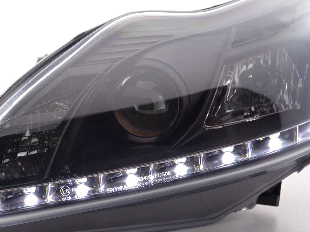 Headlight set Daylight LED DRL look Ford Focus 3/5-door 08- black