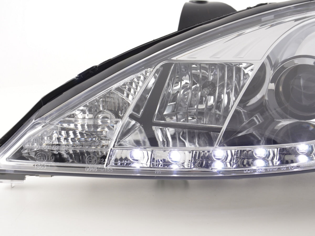 Scheinwerfer Set Daylight LED TFL-Optik Ford Focus 3/4/5-trg.  01-04 chrom für Rechtslenker