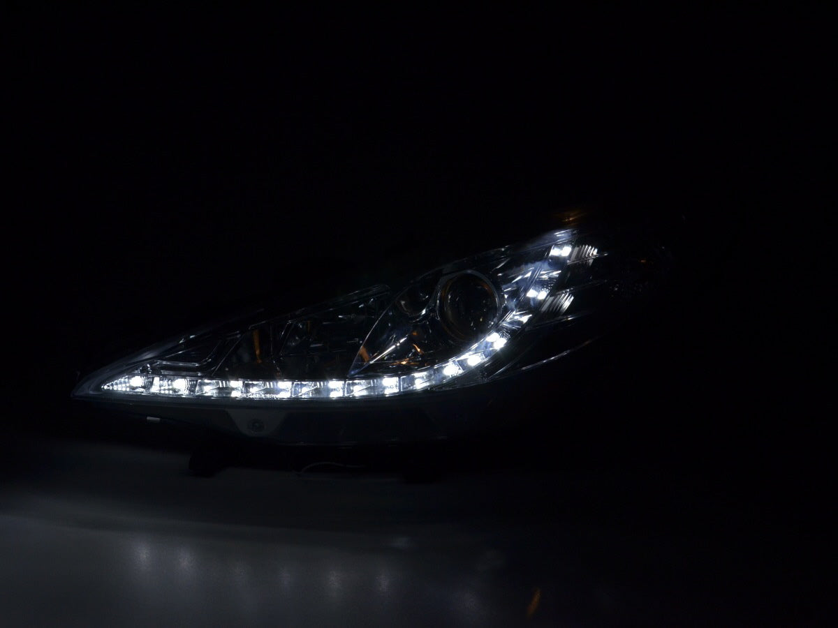 Scheinwerfer Set Daylight LED Tagfahrlicht Peugeot 207  06- chrom für Rechtslenker