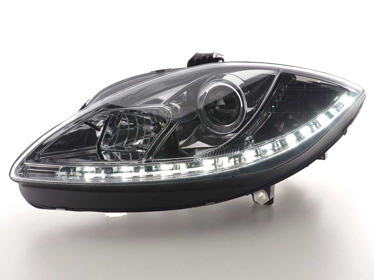 Headlight set Daylight LED DRL look Skoda Octavia Type 1U 01-04 chrome