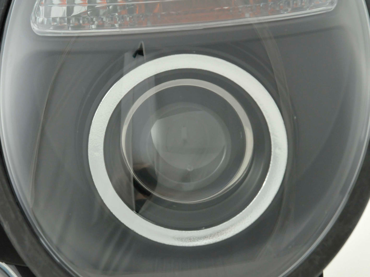 Headlight set Mercedes E-Class type W210 99-01 black