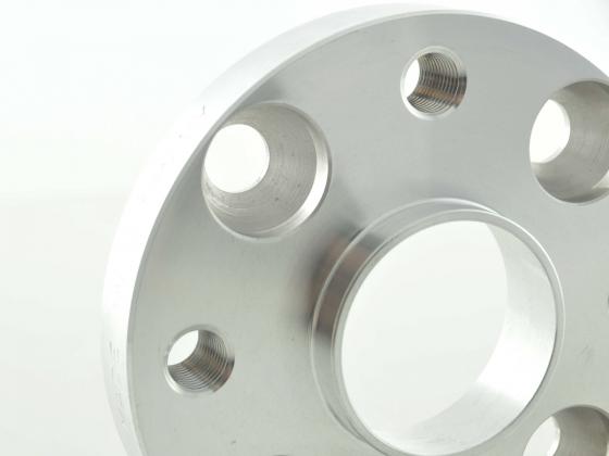 Wheel spacer offroad width 15 mm per wheel Porsche Cayenne 911
