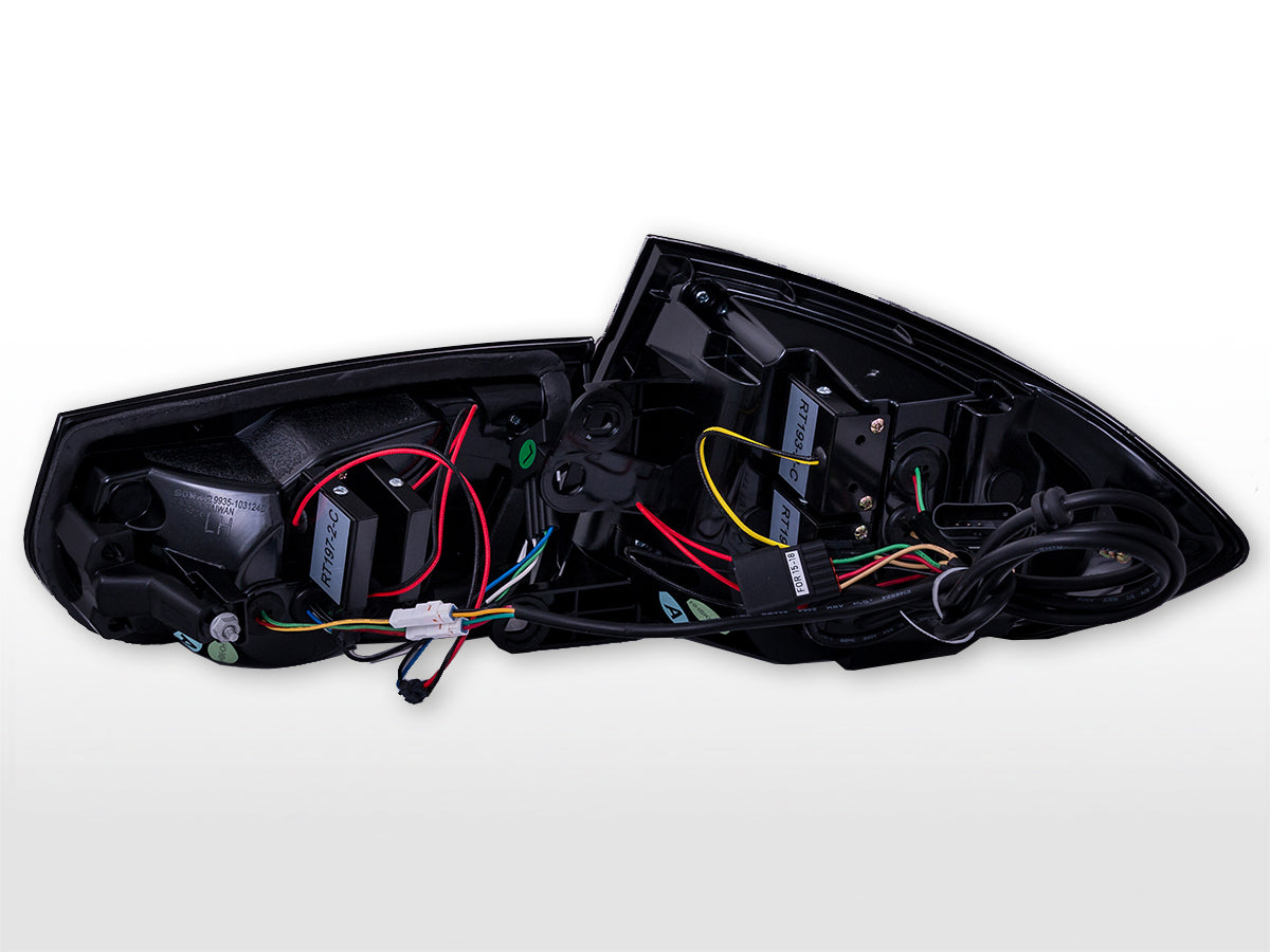 LED taillights set BMW 3 Series F30 12-17 red/black smoked