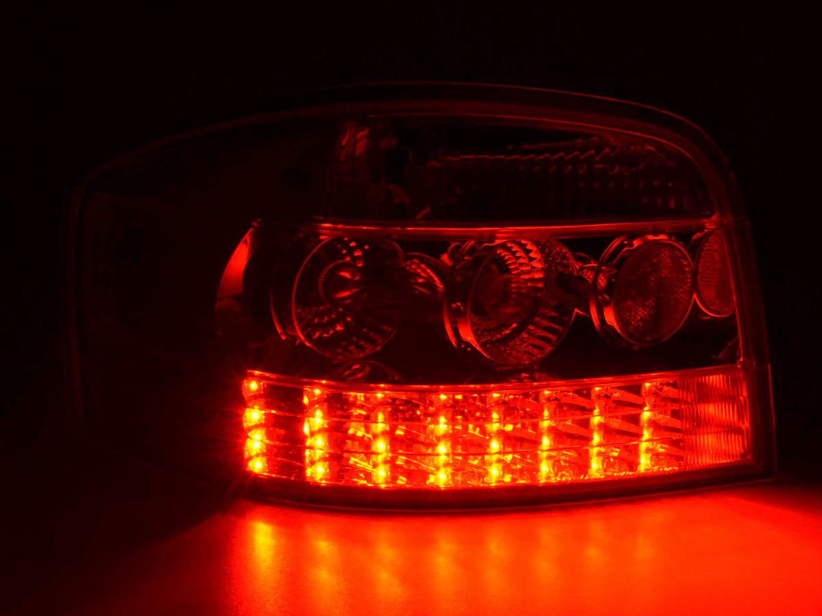 LED Rückleuchten Set Audi A3 Typ 8P  03-05 chrom