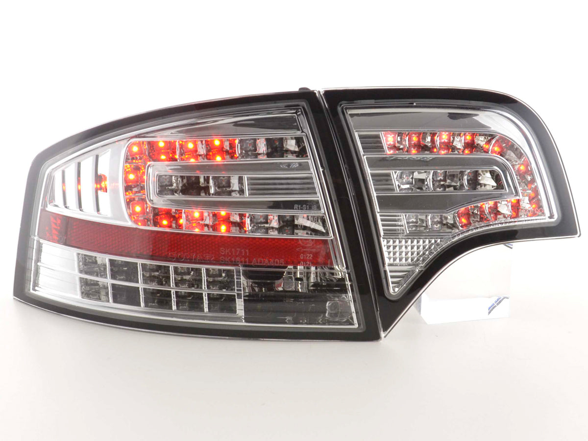 LED Rückleuchten Set Audi A4 Limousine Typ 8E  04-07 chrom