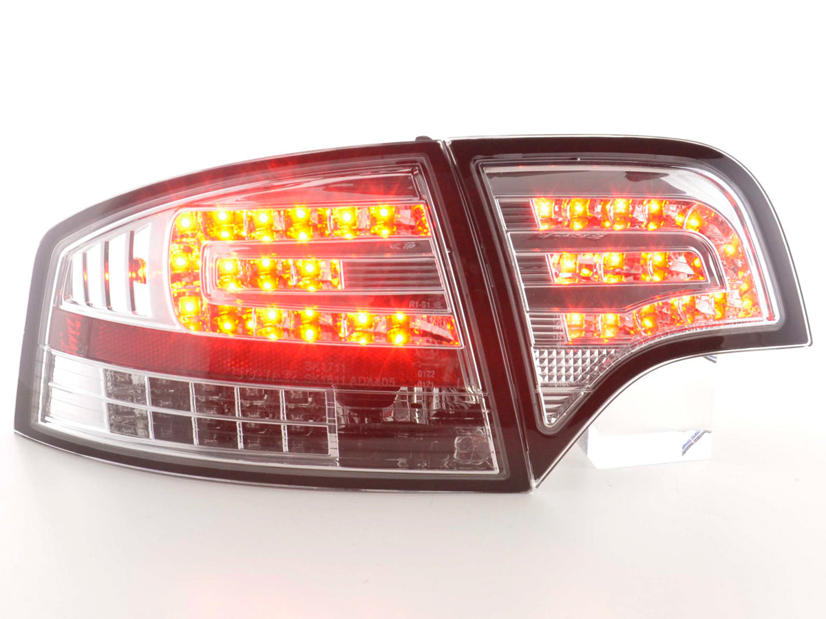 LED Rückleuchten Set Audi A4 Limousine Typ 8E  04-07 chrom