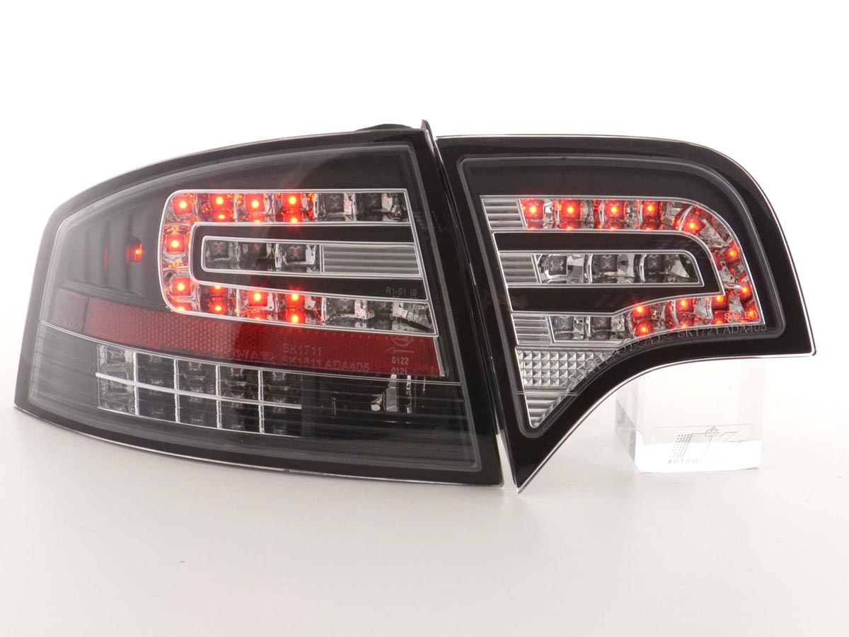 LED Rückleuchten Set Audi A4 Limousine Typ 8E  04-07 schwarz