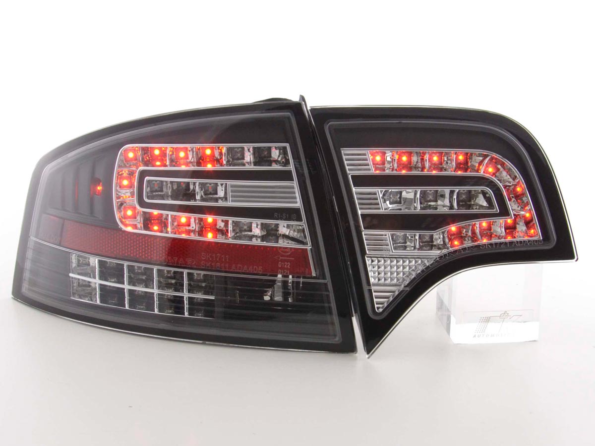 LED Rückleuchten Set Audi A4 Limousine Typ 8E  04-07 schwarz