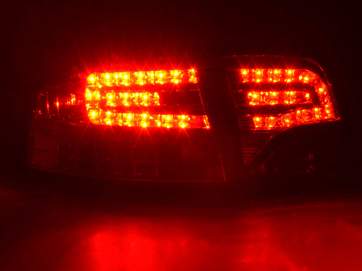 LED Rückleuchten Set Audi A4 Limousine Typ 8E  04-07 rot/klar
