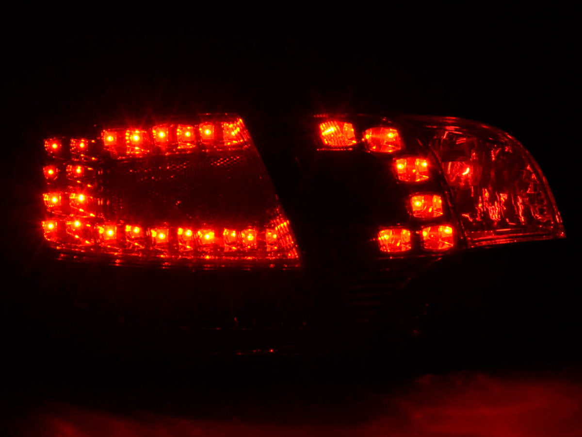 LED Rückleuchten Set Audi A4 Avant Typ 8E  04-08 rot/schwarz