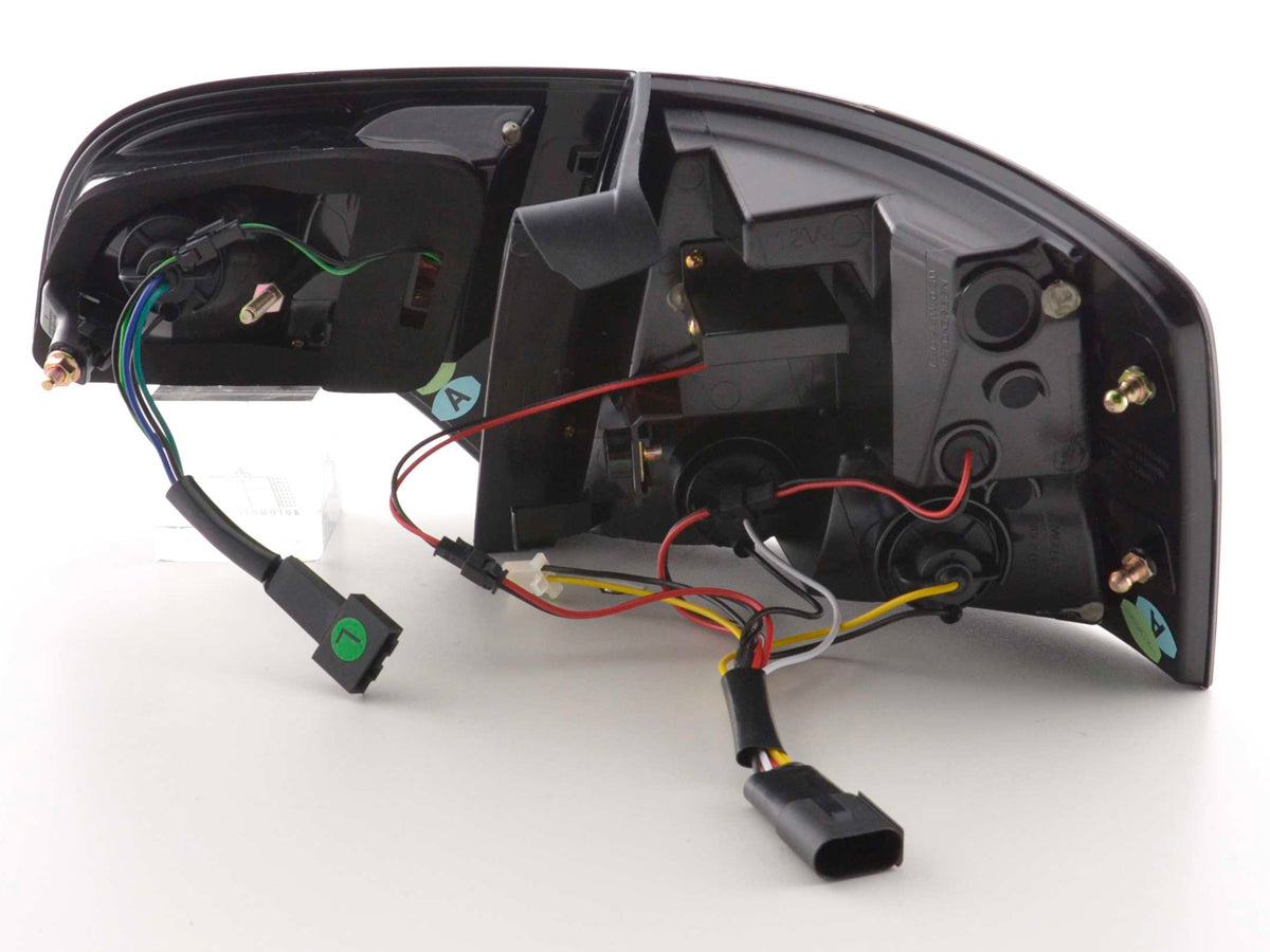LED Rückleuchten Set Audi A4 Avant Typ 8E  04-08 rot/schwarz