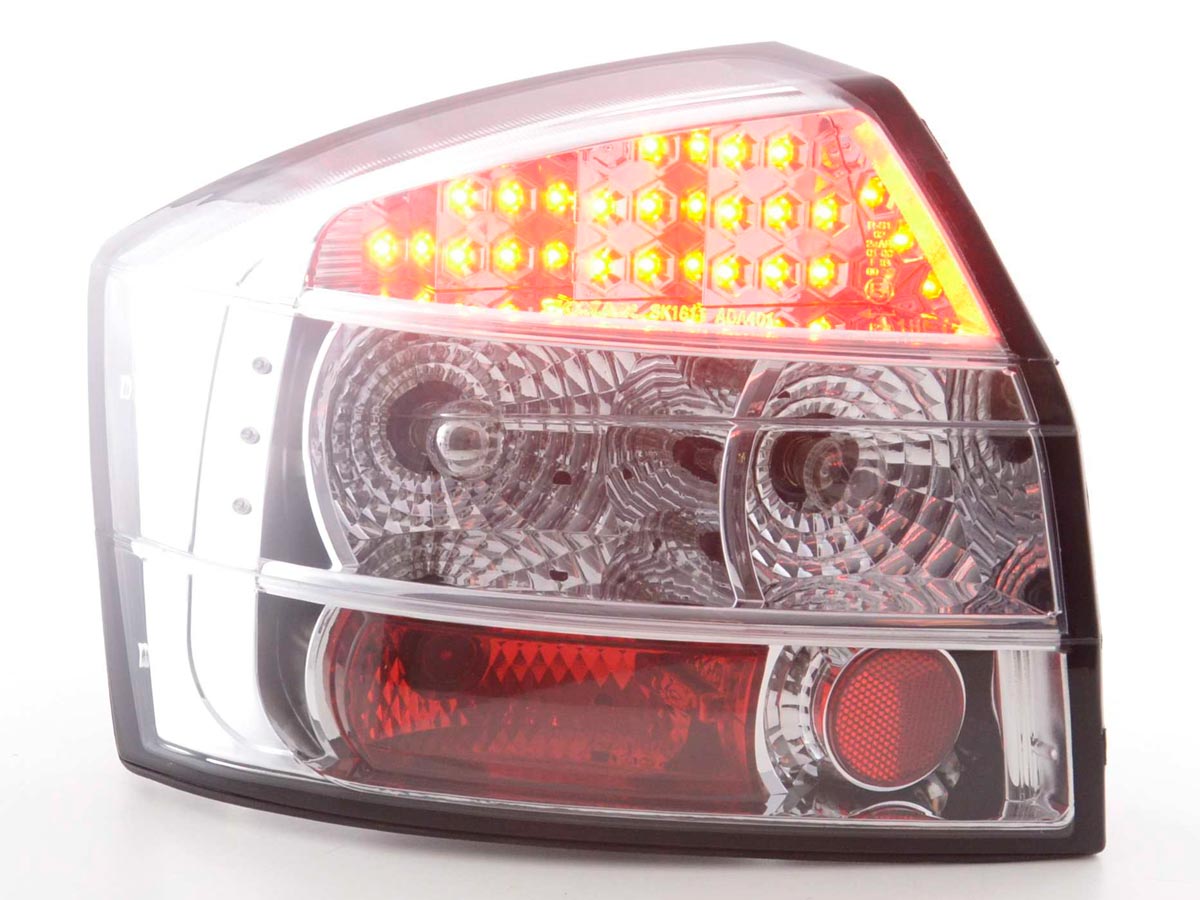 LED Rückleuchten Set Audi A4 Limousine Typ 8E  01-04 chrom