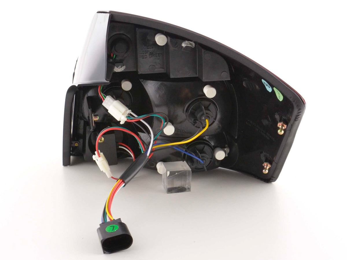LED Rückleuchten Set Audi A4 Limousine Typ 8E  01-04 klar/rot