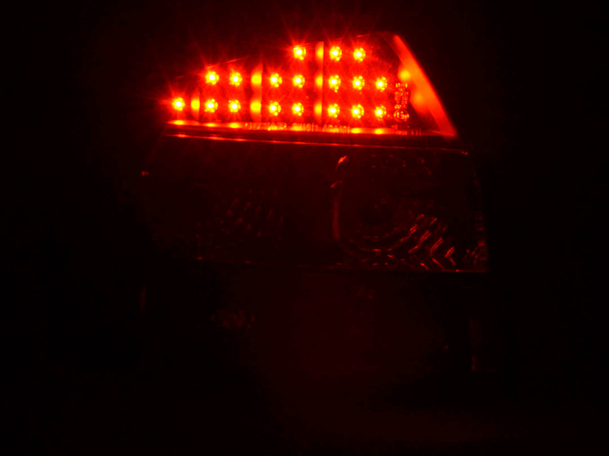 LED Rückleuchten Set Audi A4 Limousine Typ 8E  01-04 schwarz