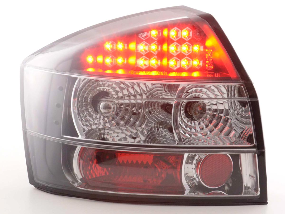 LED Rückleuchten Set Audi A4 Limousine Typ 8E  01-04 schwarz