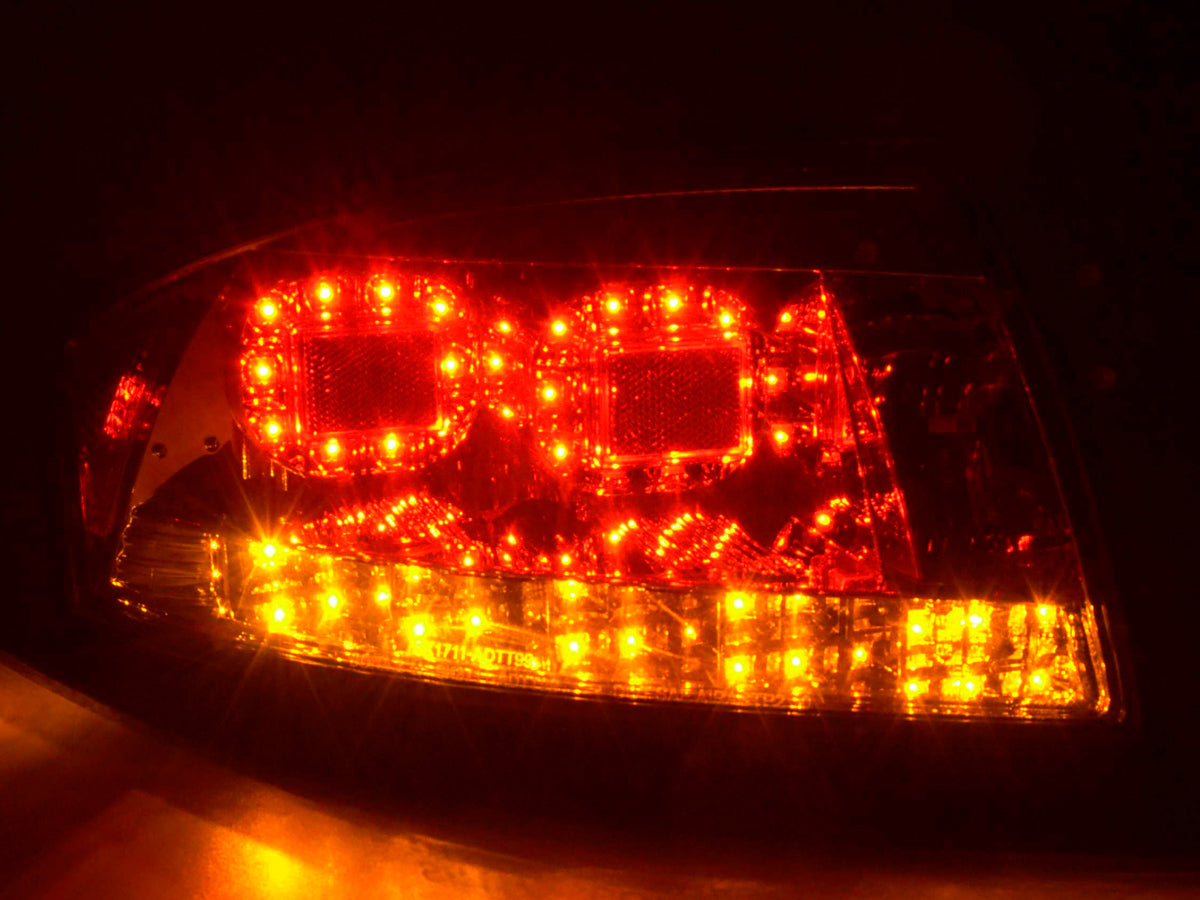 LED Rückleuchten Set Audi TT Typ 8N  99-06 chrom