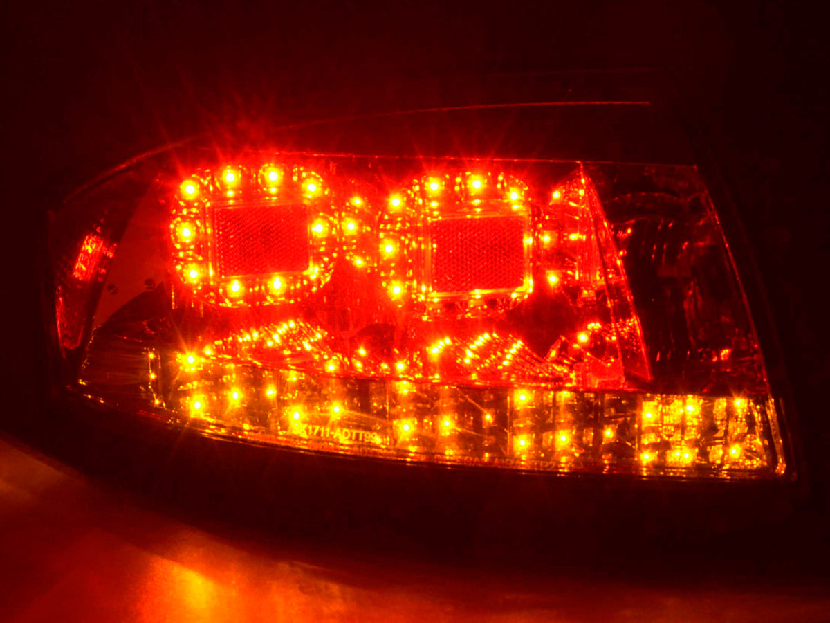 LED Rückleuchten Set Audi TT Typ 8N  99-06 chrom