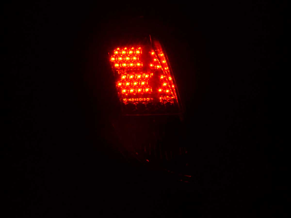 LED taillights set Ford Focus 1 3/5-door 98-04 red