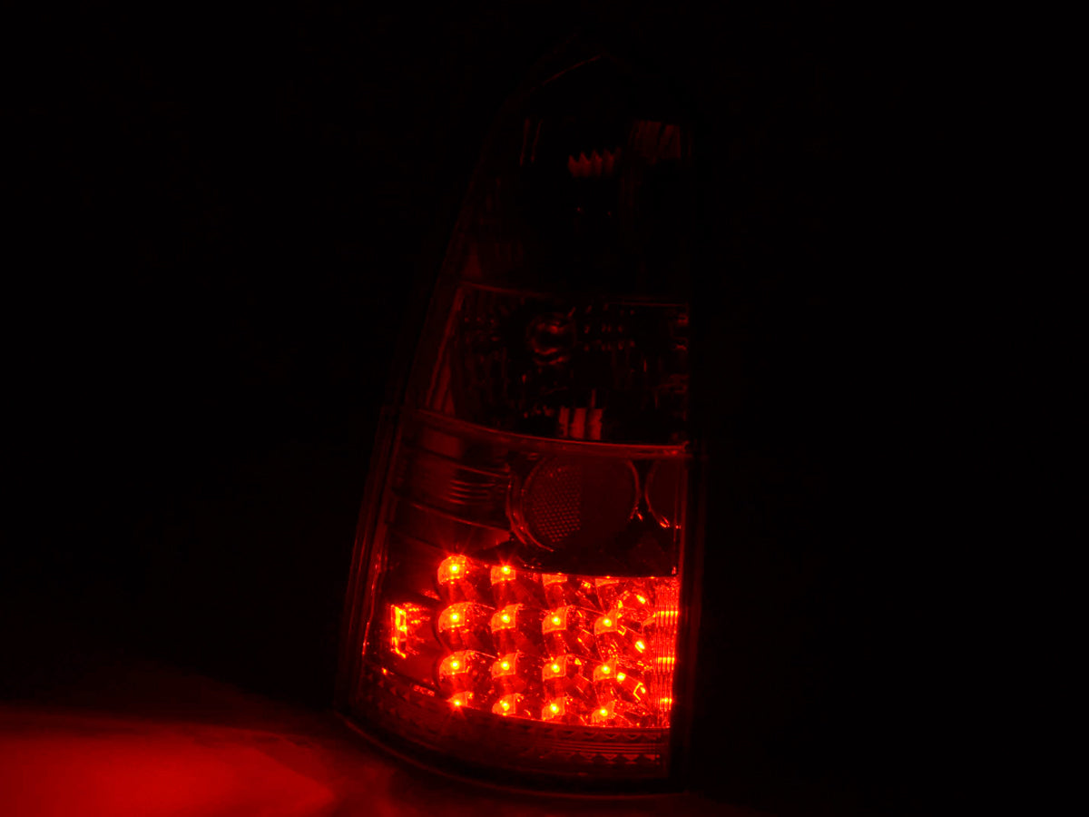 LED taillights set Ford Focus Turnier DNW 98-04 chrome