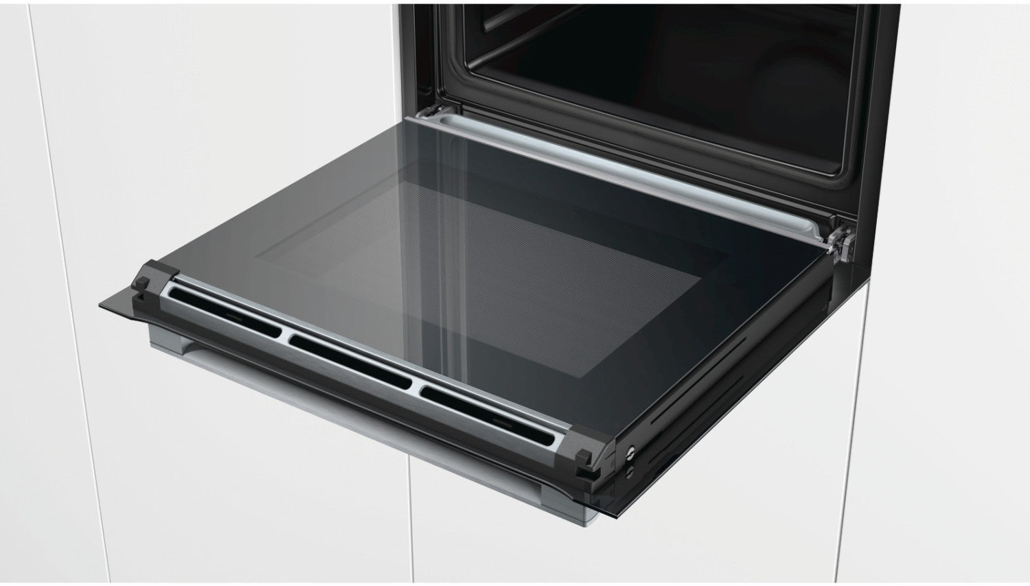 Bosch HSG636BB1 Series 8 built-in electric oven, steam, black