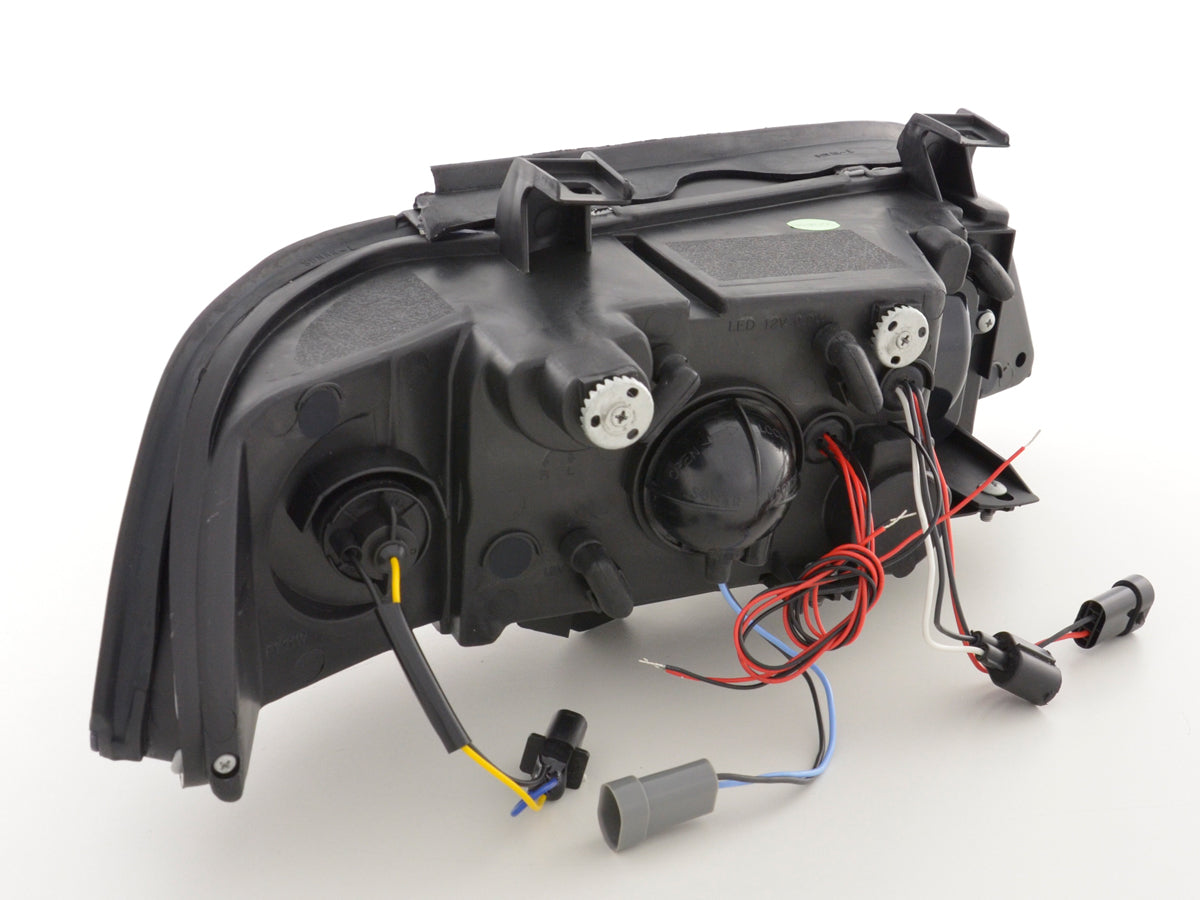 Headlight set BMW 5 Series E39 95-00 black