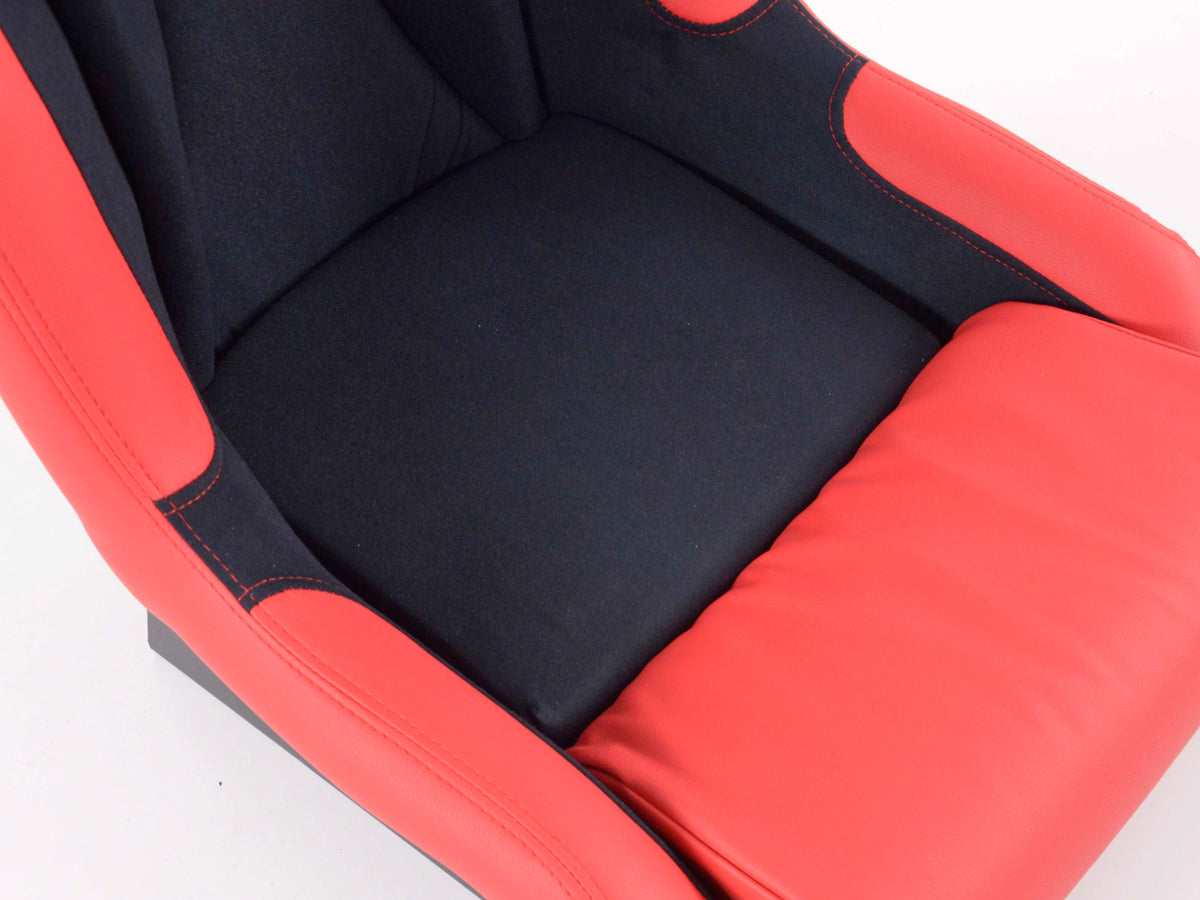 FK sports seats car full bucket seats set Race 1 with glossy fiberglass cover
